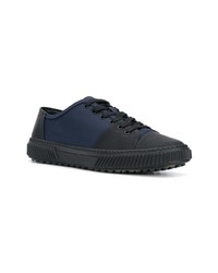 dunkelblaue niedrige Sneakers von Prada