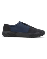 dunkelblaue niedrige Sneakers von Prada