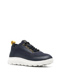 dunkelblaue niedrige Sneakers von Geox