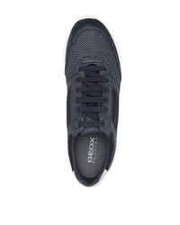 dunkelblaue niedrige Sneakers von Geox