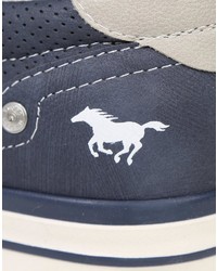 dunkelblaue niedrige Sneakers von Mustang