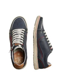 dunkelblaue niedrige Sneakers von Mustang