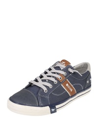 dunkelblaue niedrige Sneakers von Mustang