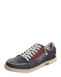 dunkelblaue niedrige Sneakers von Mustang