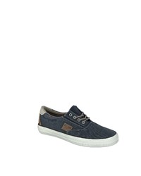 dunkelblaue niedrige Sneakers von Mustang Shoes