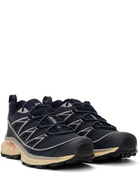 dunkelblaue niedrige Sneakers von Salomon