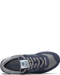 dunkelblaue niedrige Sneakers von New Balance