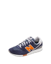 dunkelblaue niedrige Sneakers von New Balance