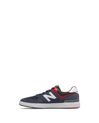 dunkelblaue niedrige Sneakers von New Balance