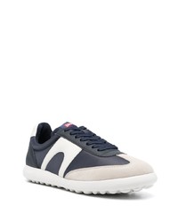 dunkelblaue niedrige Sneakers von Camper