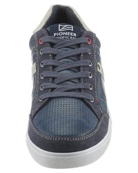 dunkelblaue niedrige Sneakers von Pioneer Authentic Jeans