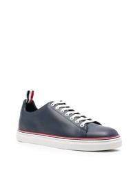 dunkelblaue niedrige Sneakers von Thom Browne
