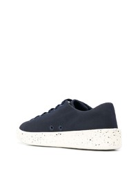 dunkelblaue niedrige Sneakers von Camper