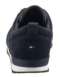 dunkelblaue niedrige Sneakers von Tommy Hilfiger