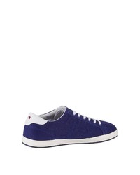 dunkelblaue niedrige Sneakers von Tommy Hilfiger