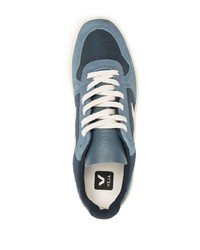 dunkelblaue niedrige Sneakers von Veja