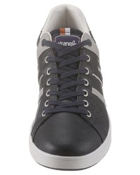 dunkelblaue niedrige Sneakers von Wrangler