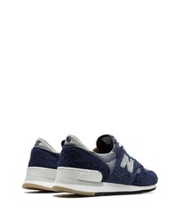 dunkelblaue niedrige Sneakers von New Balance