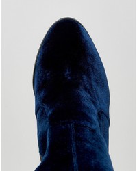 dunkelblaue Overknee Stiefel aus Samt von Asos