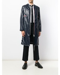 dunkelblaue Regenjacke von Thom Browne