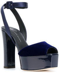 dunkelblaue Sandalen von Giuseppe Zanotti Design