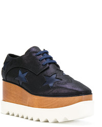 dunkelblaue Schuhe mit Sternenmuster von Stella McCartney