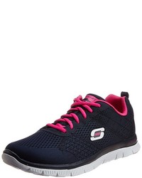 dunkelblaue Schuhe von Skechers