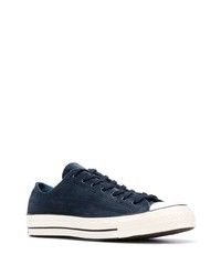 dunkelblaue Segeltuch niedrige Sneakers von Converse