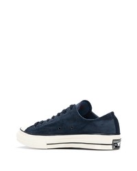 dunkelblaue Segeltuch niedrige Sneakers von Converse