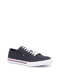 dunkelblaue Segeltuch niedrige Sneakers von Tommy Hilfiger