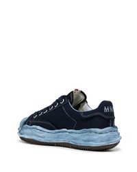 dunkelblaue Segeltuch niedrige Sneakers von Maison Mihara Yasuhiro