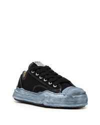 dunkelblaue Segeltuch niedrige Sneakers von Maison Mihara Yasuhiro