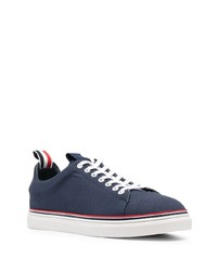 dunkelblaue Segeltuch niedrige Sneakers von Thom Browne