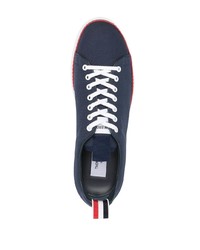 dunkelblaue Segeltuch niedrige Sneakers von Thom Browne