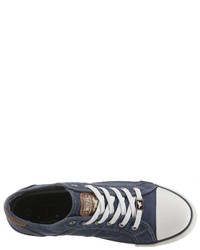 dunkelblaue Segeltuch niedrige Sneakers von Mustang Shoes