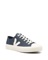 dunkelblaue Segeltuch niedrige Sneakers von Veja