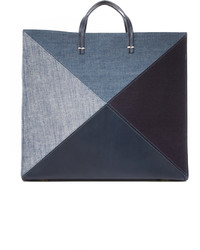 dunkelblaue Shopper Tasche aus Segeltuch von Clare Vivier