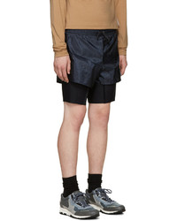 dunkelblaue Shorts von Satisfy