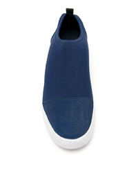 dunkelblaue Slip-On Sneakers aus Segeltuch von OSKLEN