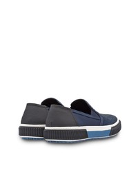 dunkelblaue Slip-On Sneakers aus Segeltuch von Prada