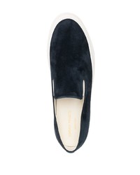 dunkelblaue Slip-On Sneakers aus Wildleder von Common Projects