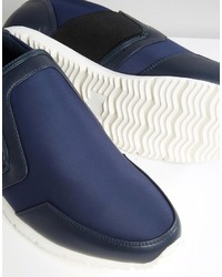 dunkelblaue Slip-On Sneakers von Asos