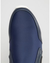 dunkelblaue Slip-On Sneakers von Asos