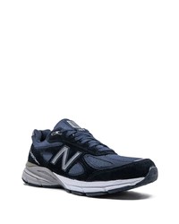 dunkelblaue Sportschuhe von New Balance