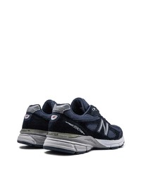 dunkelblaue Sportschuhe von New Balance