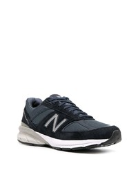 dunkelblaue Sportschuhe von New Balance