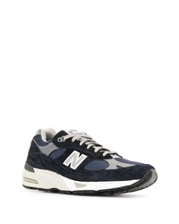 dunkelblaue Sportschuhe von New Balance