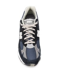 dunkelblaue Sportschuhe von New Balance