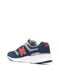 dunkelblaue Sportschuhe von New Balance