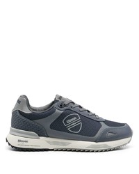 dunkelblaue Sportschuhe von Blauer